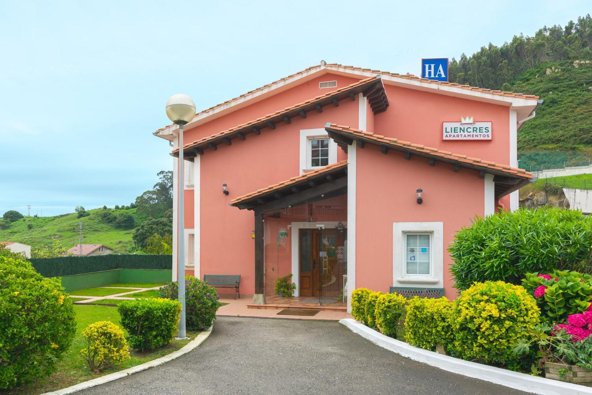 Liencres Apartamentos Exterior photo